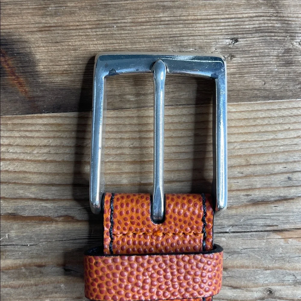 Rare Allen Edmonds Naismith NBA Basketball Grip Orange Grain Leather Belt